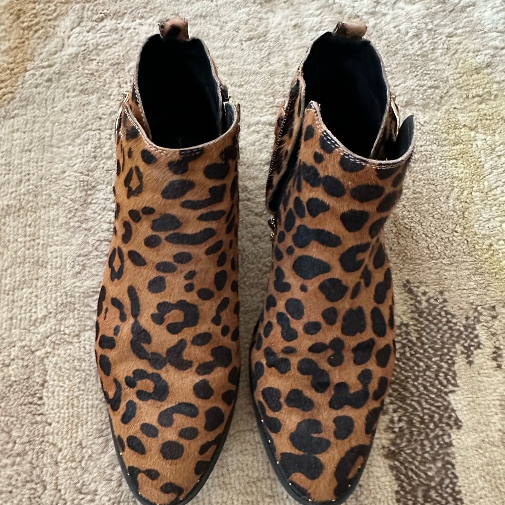 WOW EXCELLENT STEVEN BY STEVE MADDEN LEOPARD PRINT ANKLE BOOTS SHOES 8 - Picture 2 of 10